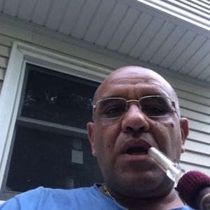 Meet your Posher, Roman